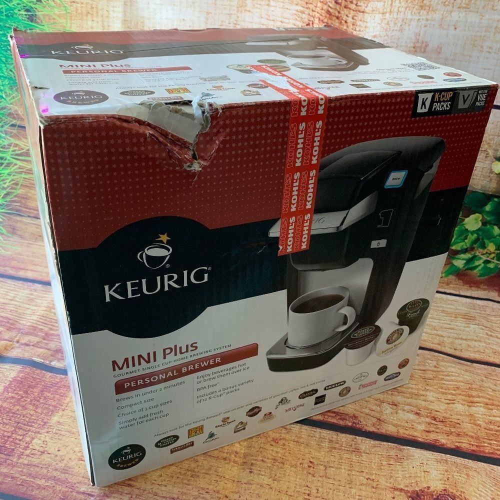 KEURIG MINI PLUS K CUP COFFE MAKER